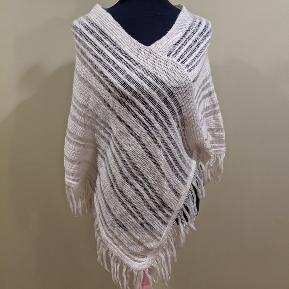White Knit Poncho Shawl - Picture 1 of 4